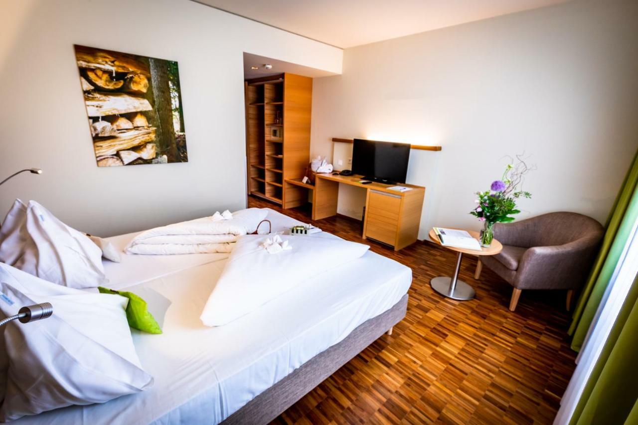 Lambrechterhof - Das Naturparkhotel Sankt Lambrecht Ngoại thất bức ảnh
